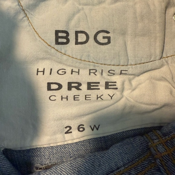 BDG Distressed Denim Women Shorts - Picture 4 of 4